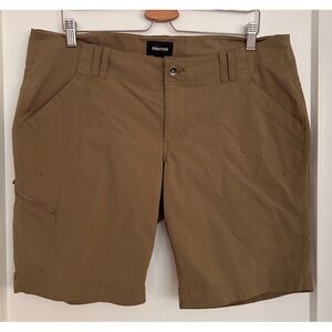 Women’s Marmot Shorts in Tan Size 14 (XXL)